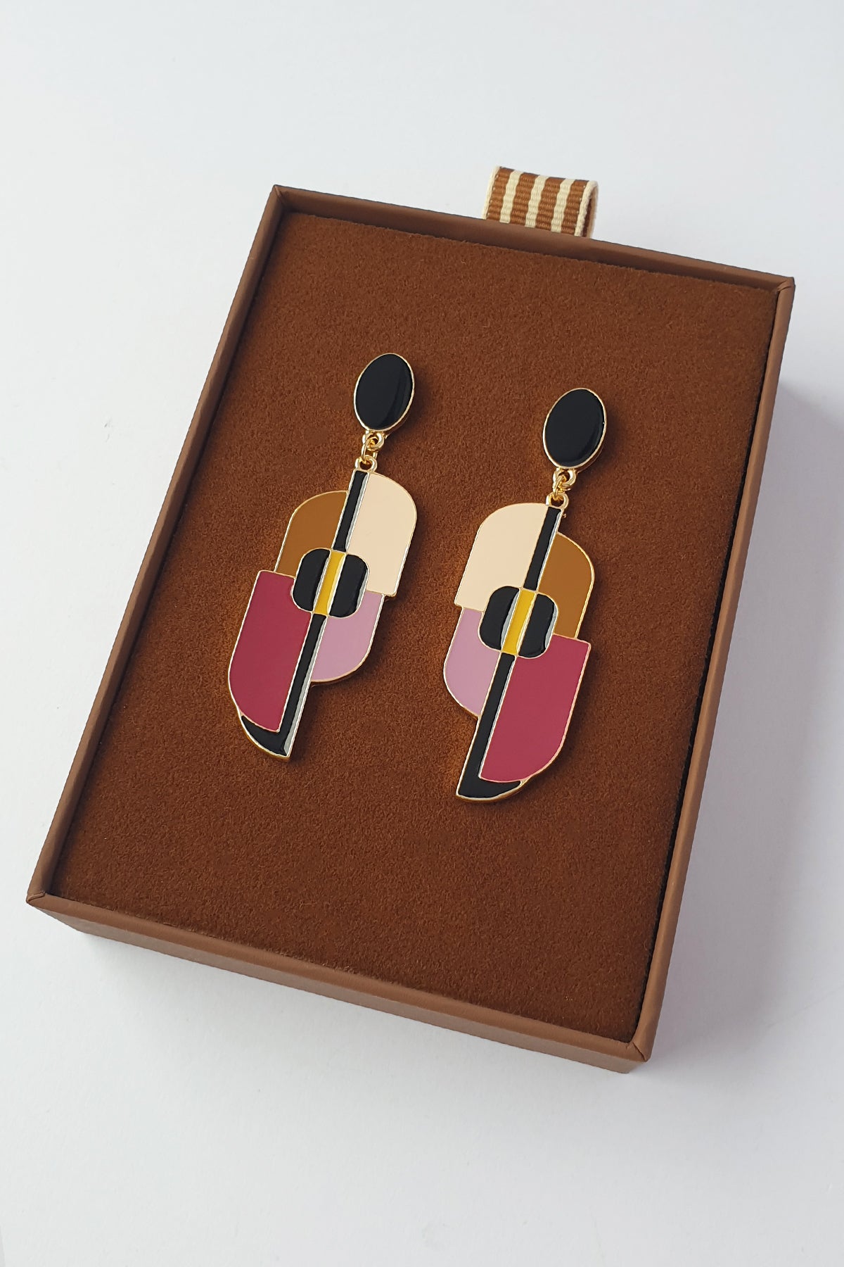 Middle Child Earrings - Labyrinth (black)