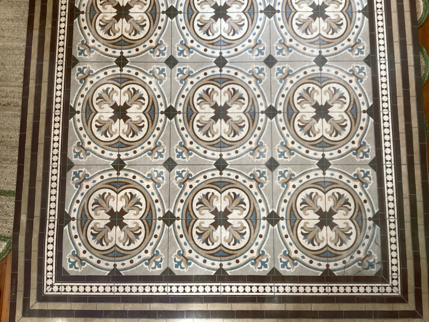 Beija Flor - Rome Vinyl Rug (220cm x 140cm)