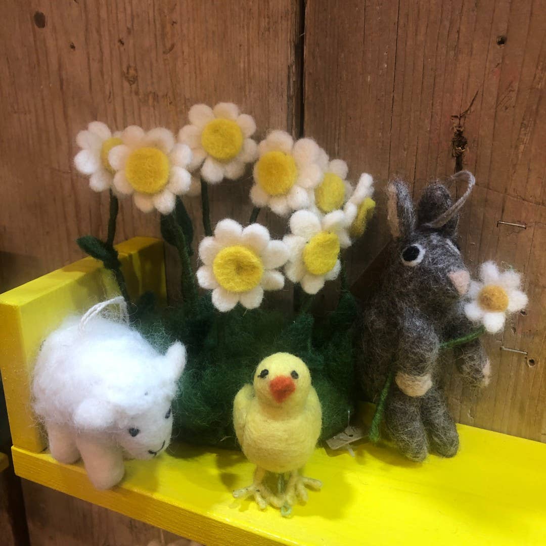 Handmade Hanging Felt Pot o' Daisies Decoration