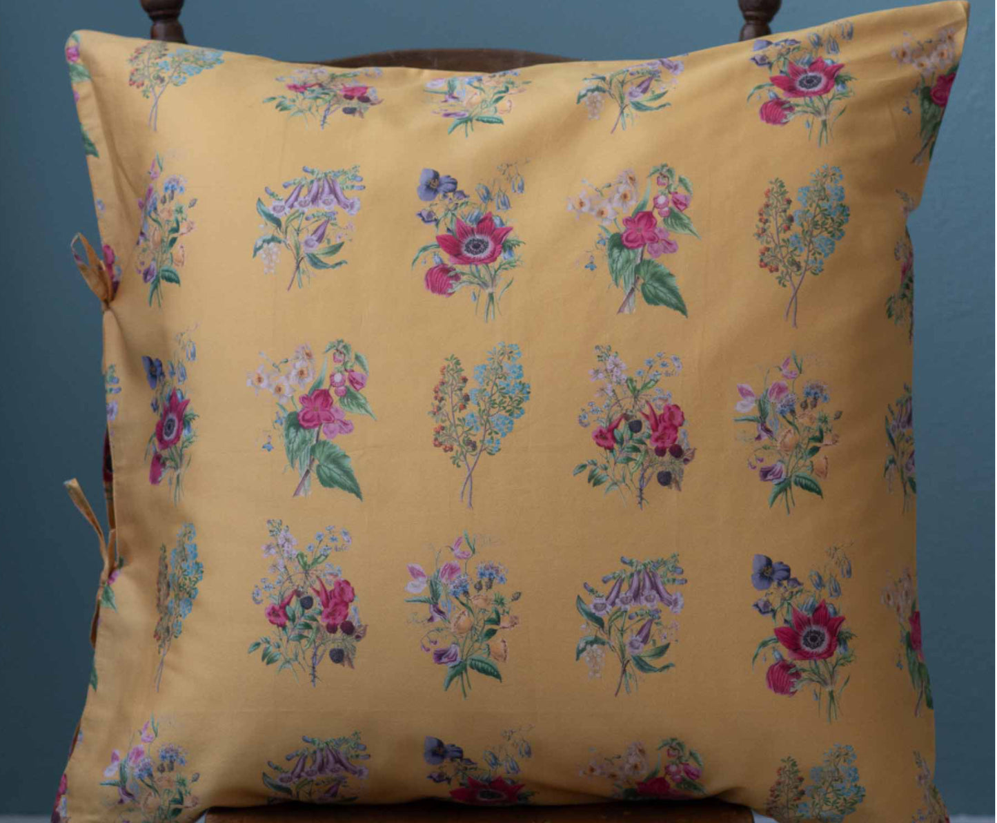 Lazybones Summerland Euro pillowcase