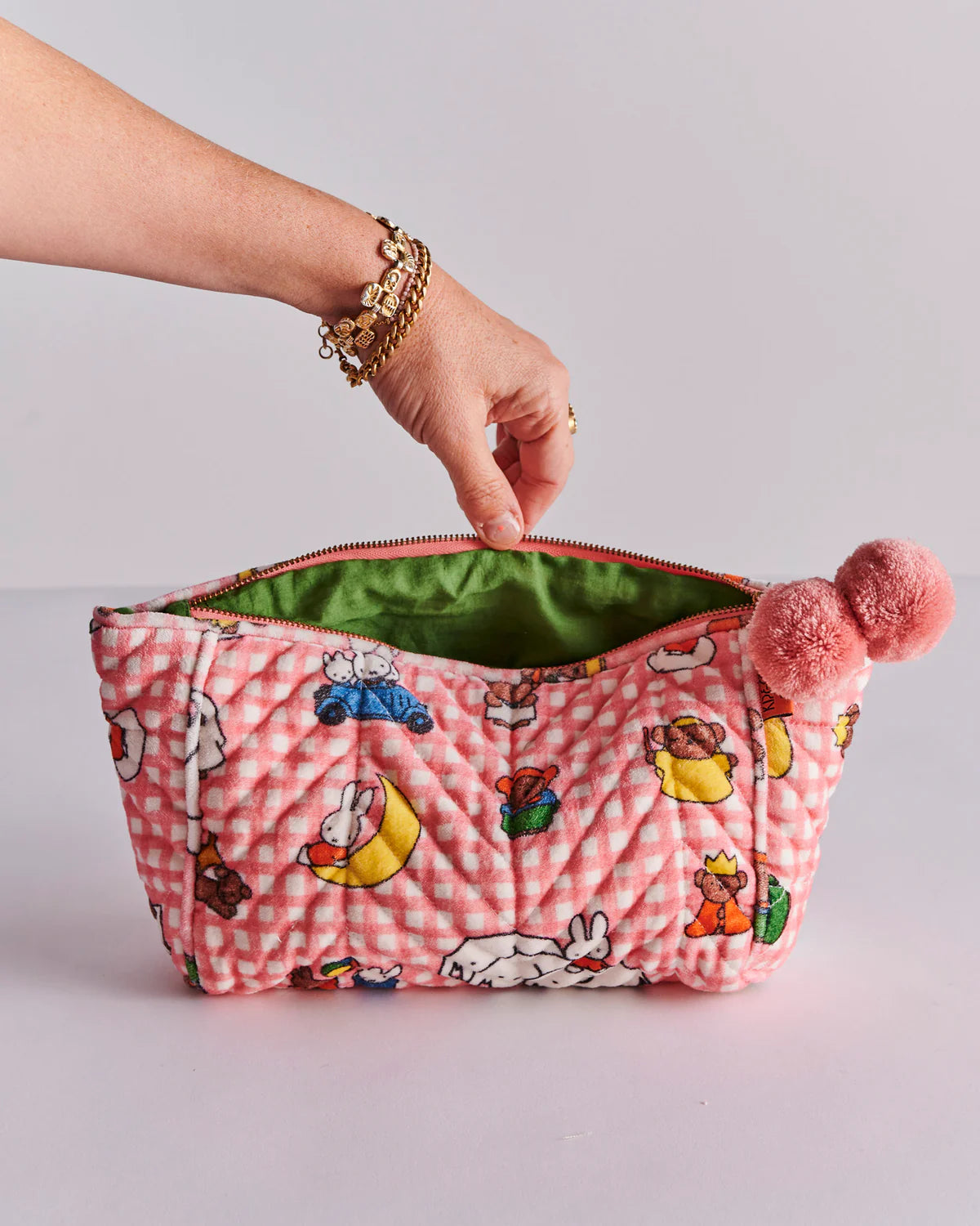 KIP&CO X MIFFY MIFFY AND MATES VELVET TOILETRY BAG
