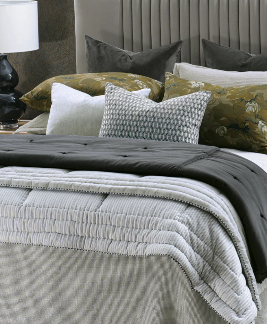 Bianca Lorenne Water Lilly Standard Pillowcase Pair