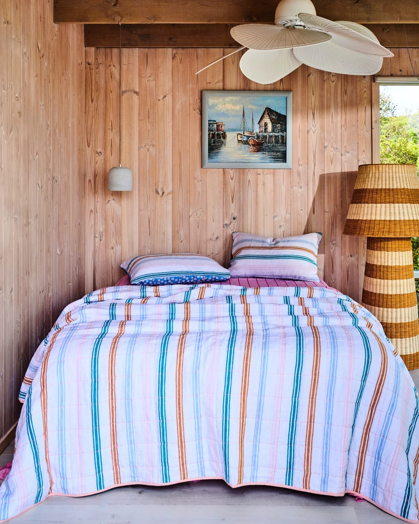 Lazy Sunday Linen Bedspread
