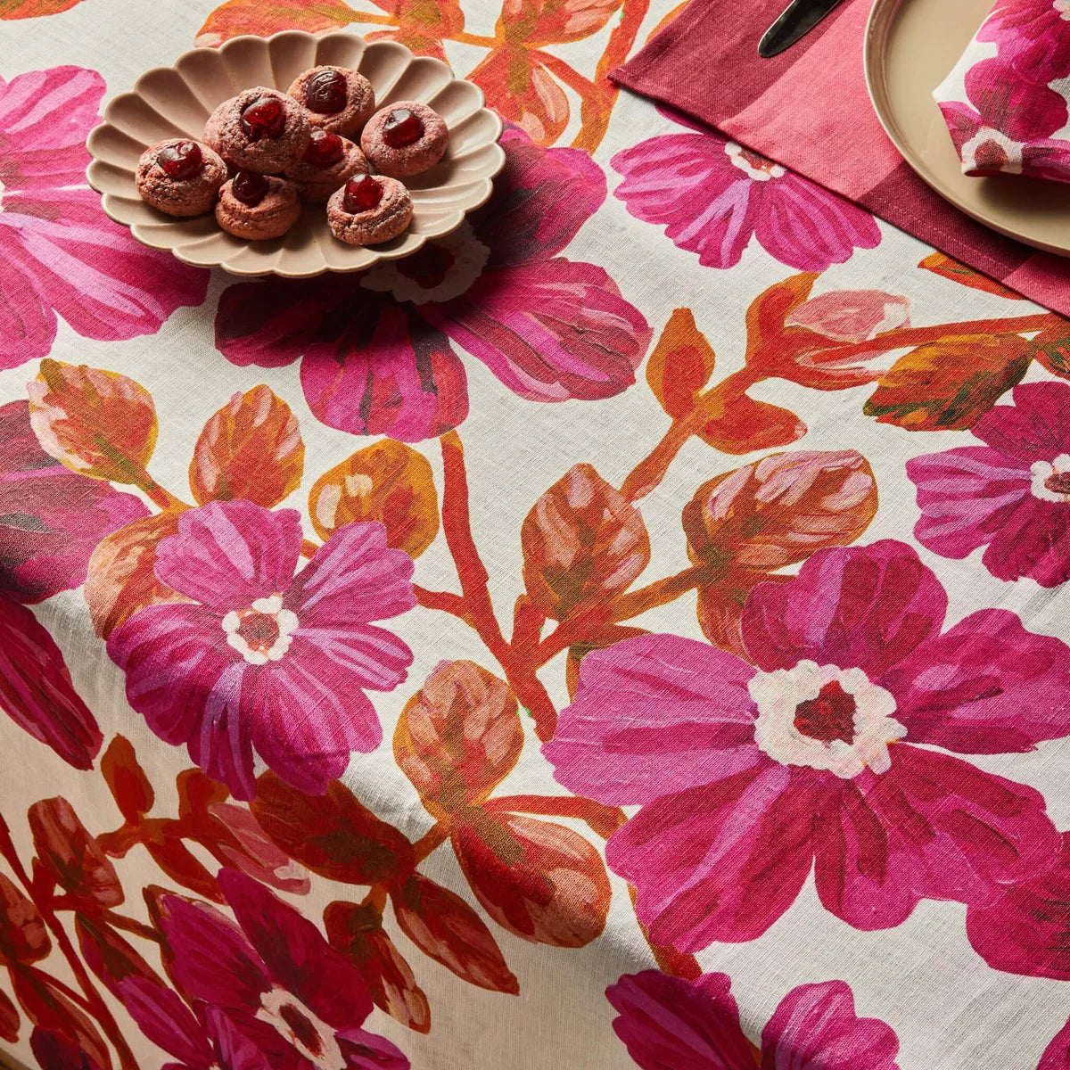 Rosetta Pink Linen Tablecloth