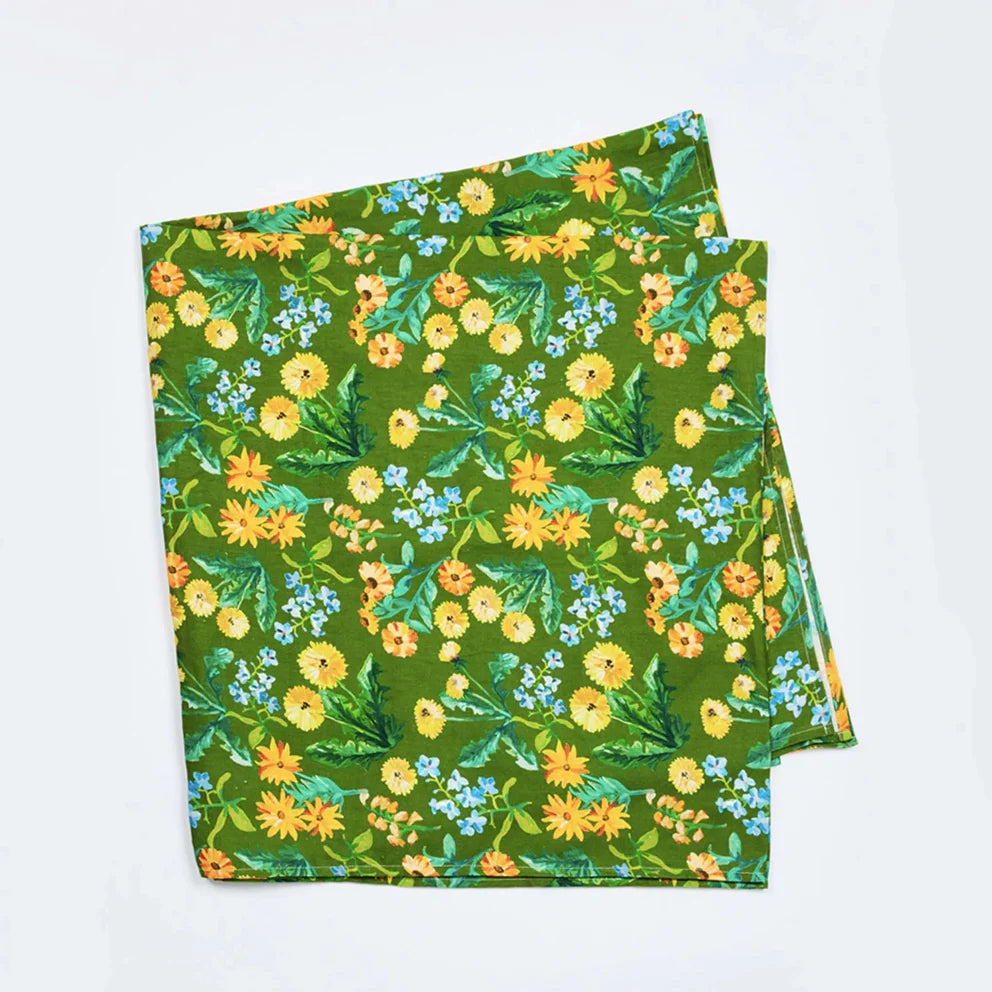 Dandy Green Linen Tablecloth - Medium