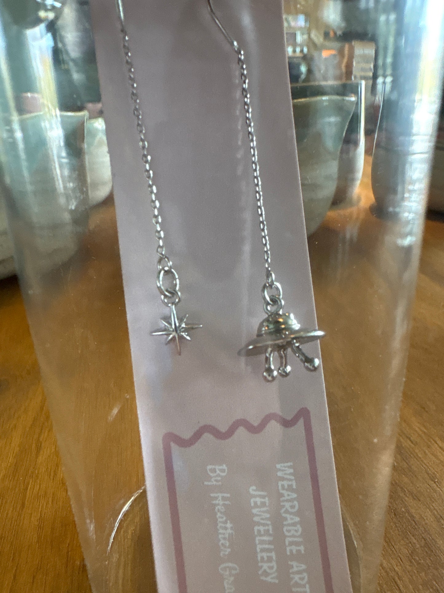 UFO and Star Thread Earrings (silver)