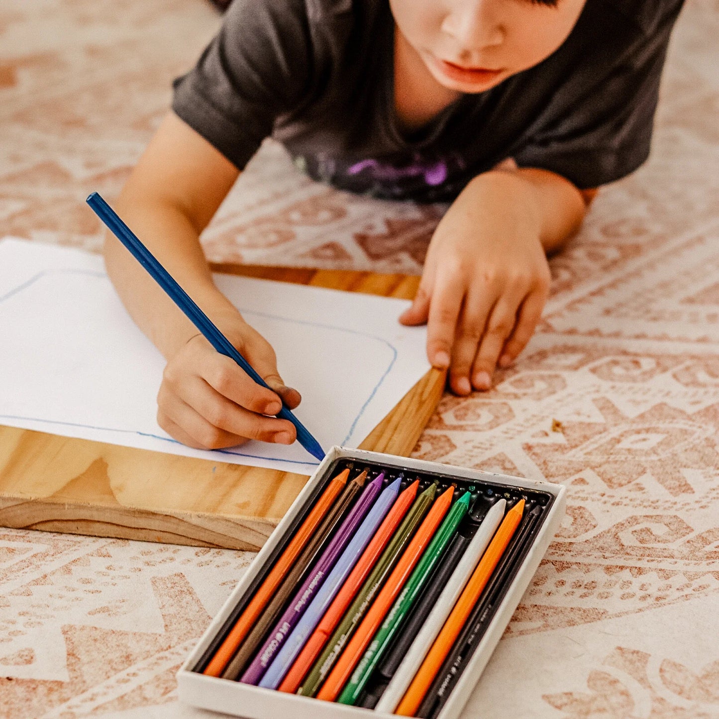 Life of Colour - Woodless Pastel Pencils (Earth colours) Set of 12