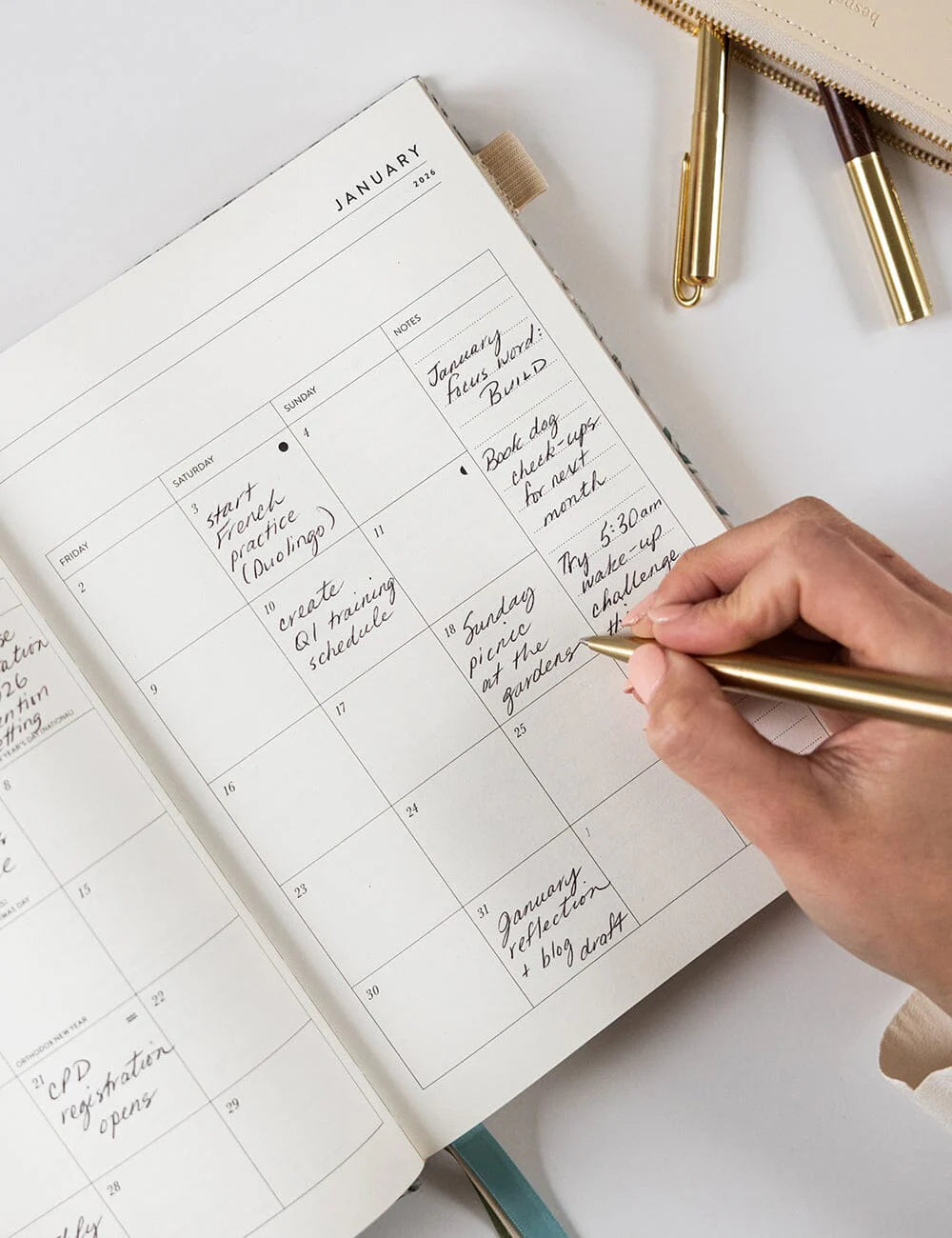 Bespoke Desktop 2026 Planner - Ivory Garden
