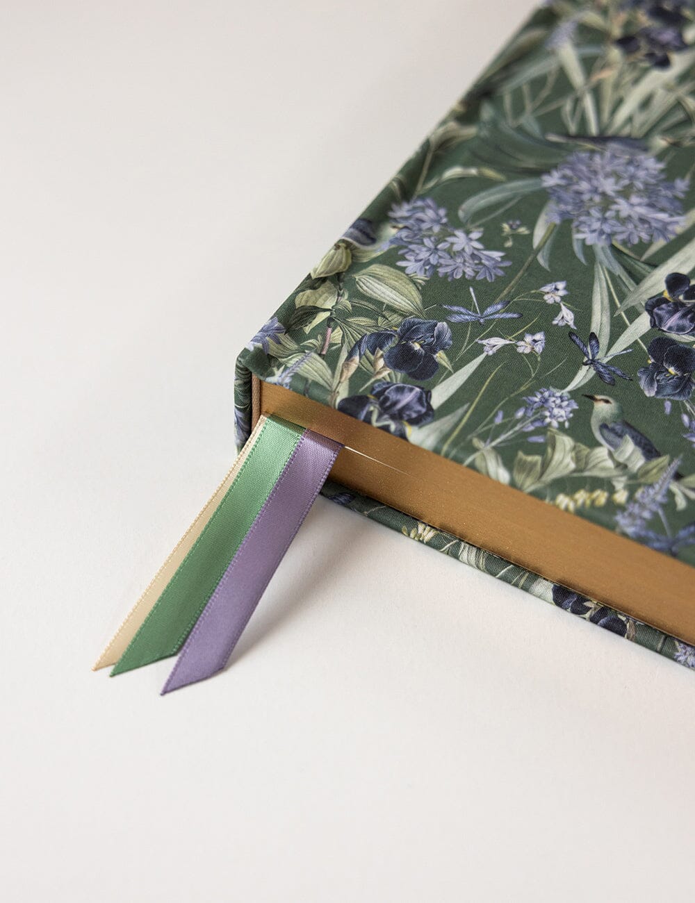 Bespoke Large Day to a Page 2026 Planner - Indigo Haven