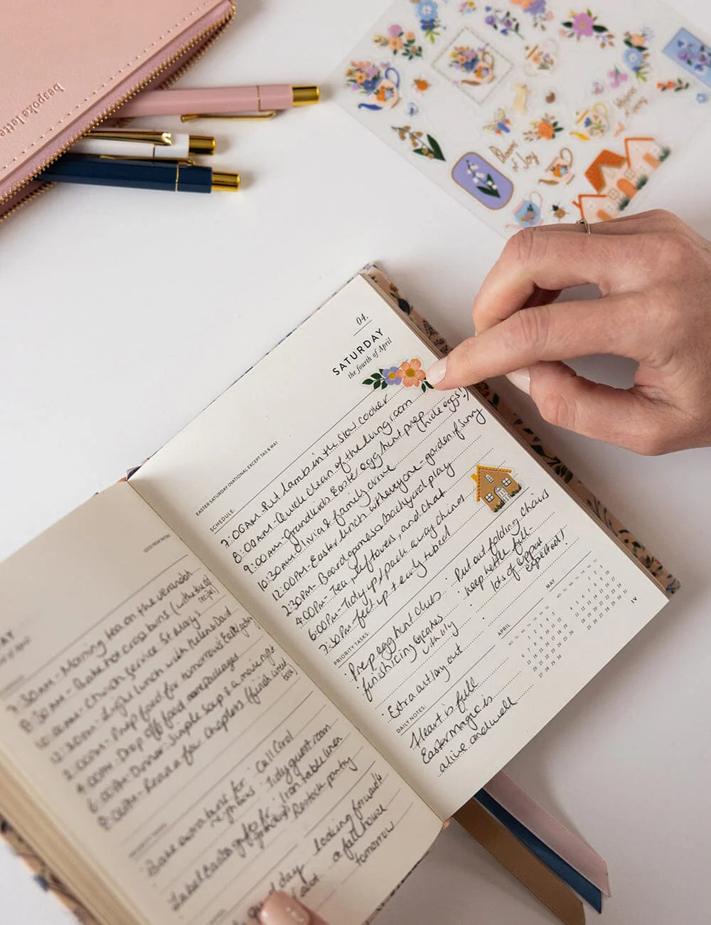 Bespoke Day to a Page 2026 Planner - Bluebuds