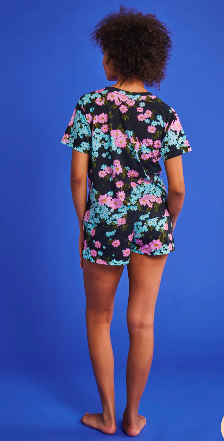 PERIWINKLE ORGANIC COTTON SHORT SLEEVE T-SHIRT & SHORTS PYJAMA SET