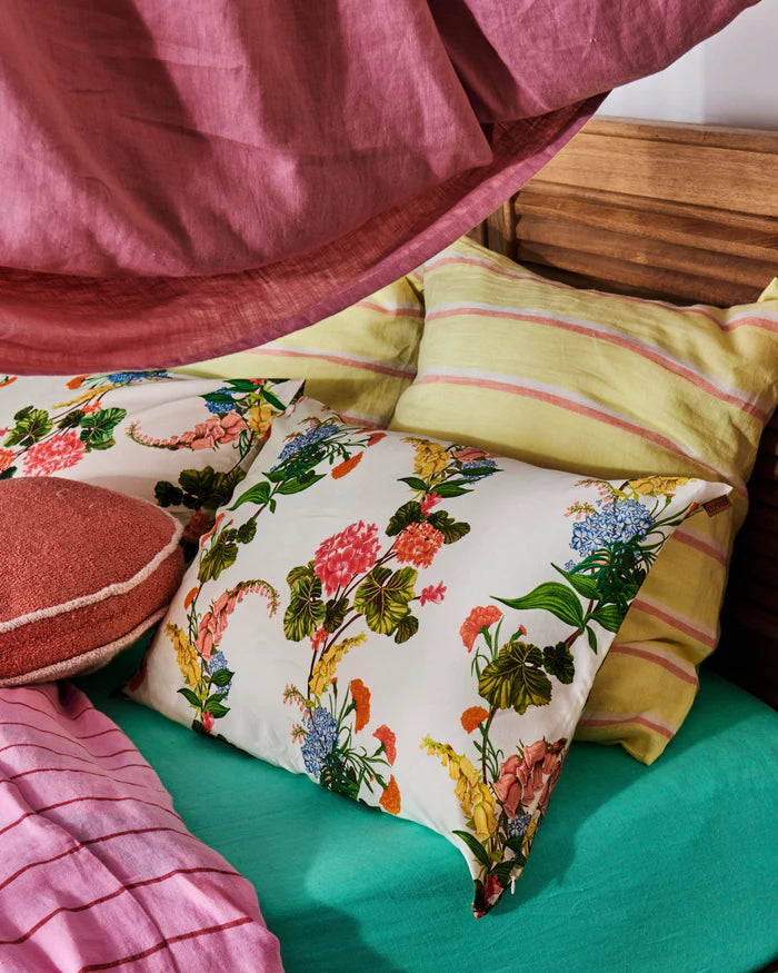 Bouquet Beauty Silk Pillowcase - Single