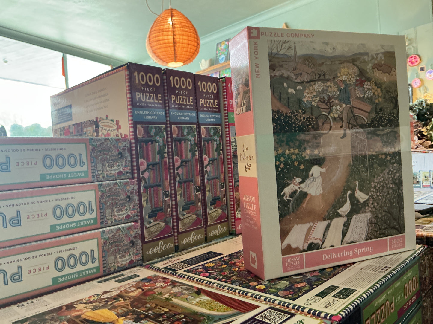 NYPC 1000pc Puzzle - Delivering Spring