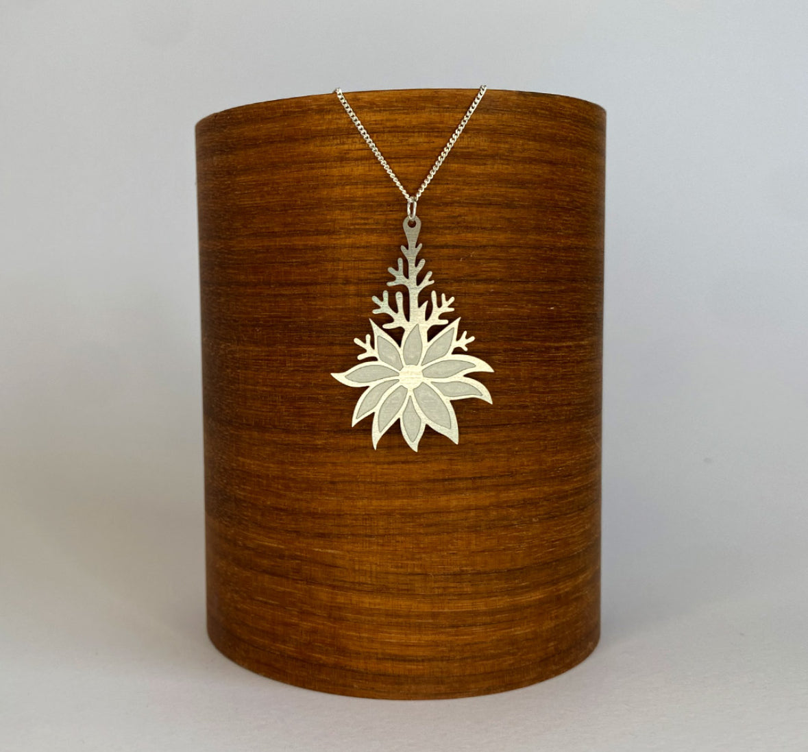 Go Do Good Necklace - Flannel Flower