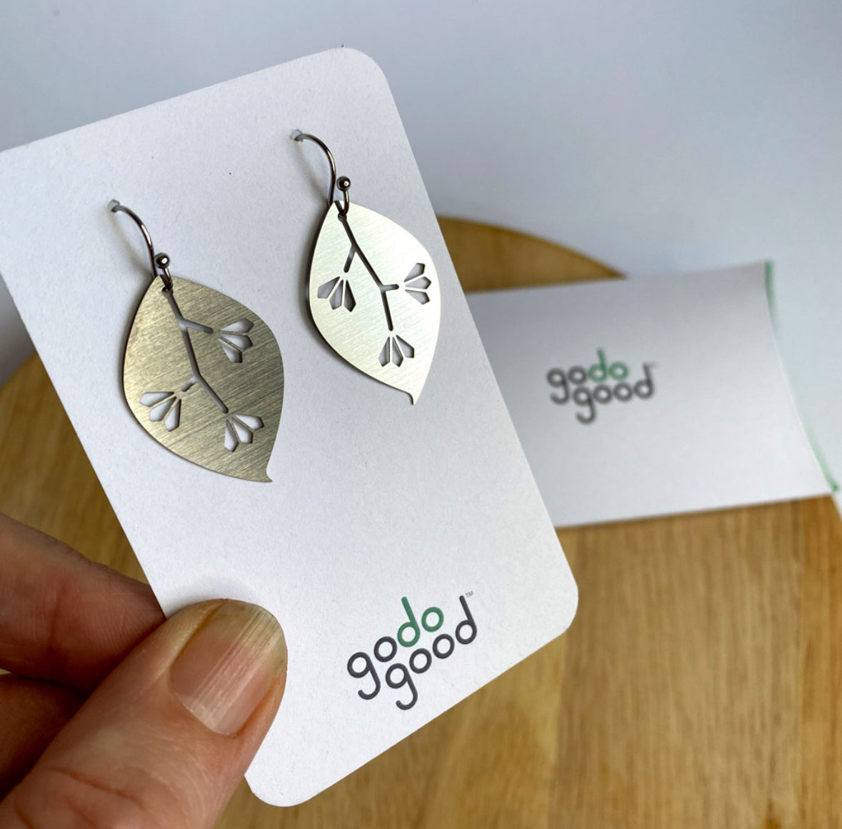 Go Do Good Earrings - Gum Leaf