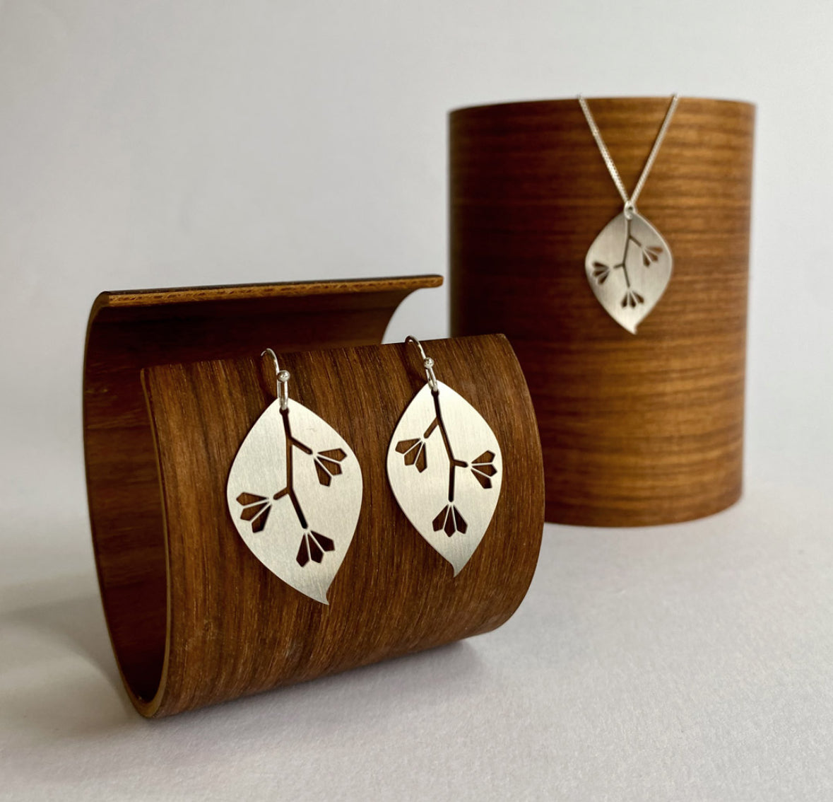Go Do Good Necklace - Gum Leaf