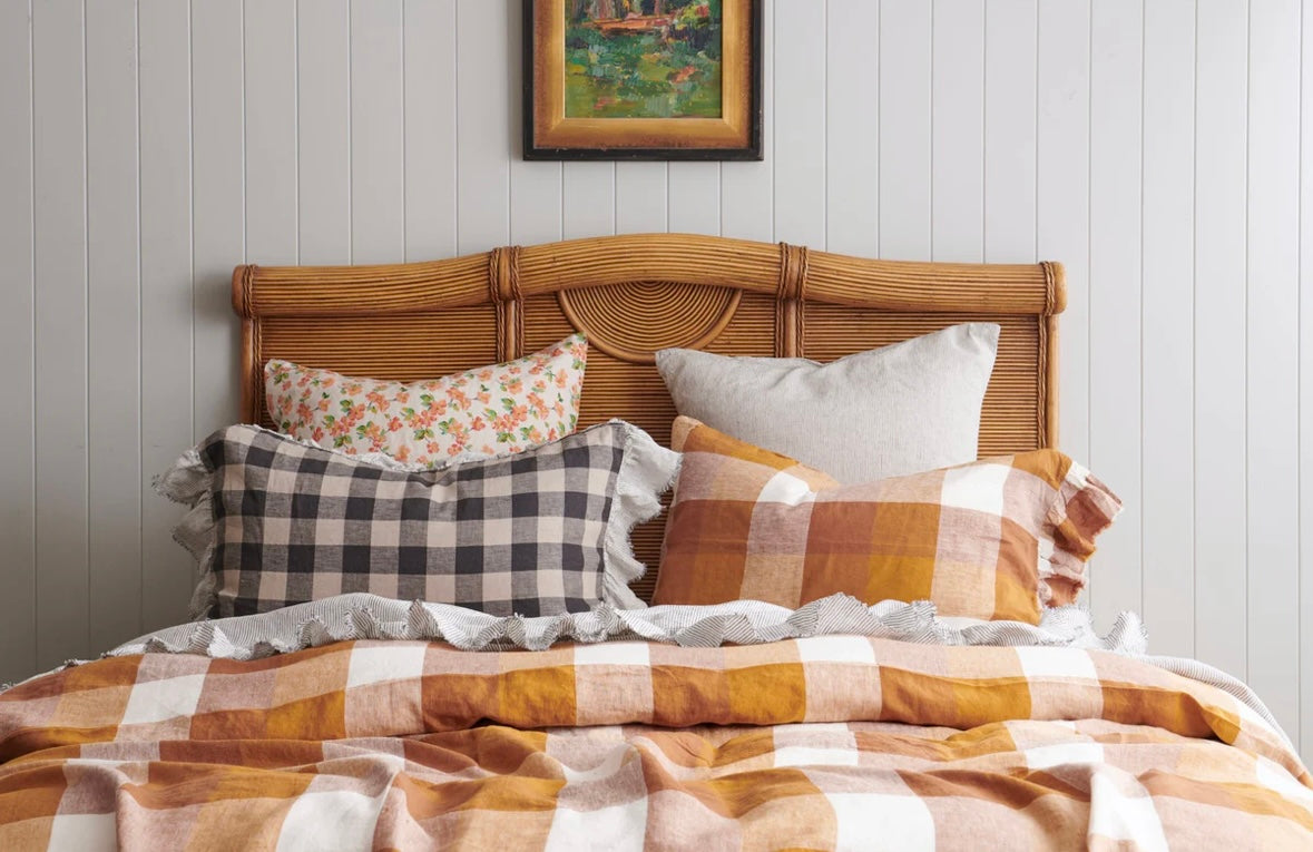 Society of Wanderers - Biscuit Check Linen Quilt Cover