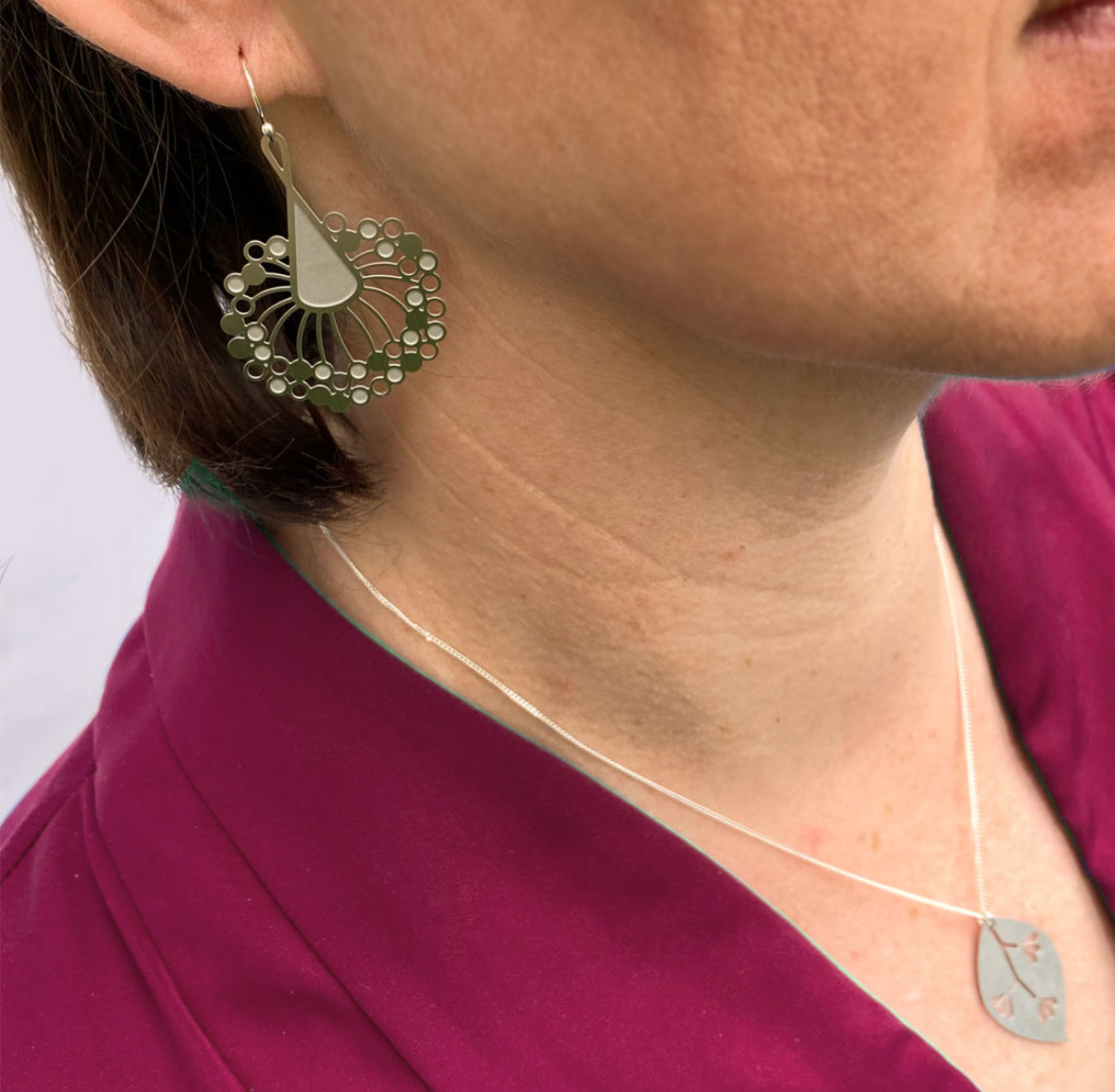 Go Do Good Earrings - Gum Blossom