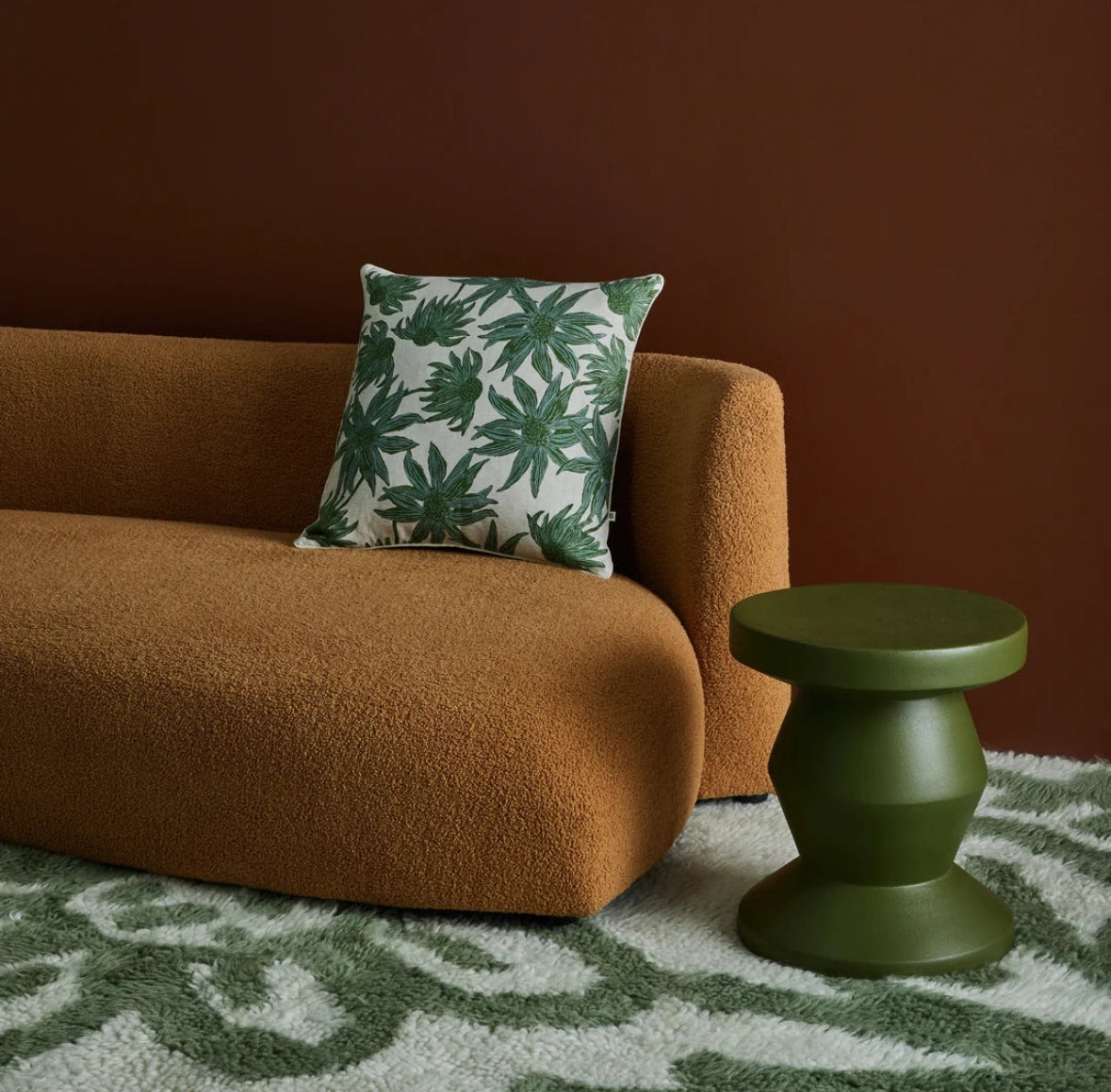 Bonnie and Neil Khaki Daisy Rug