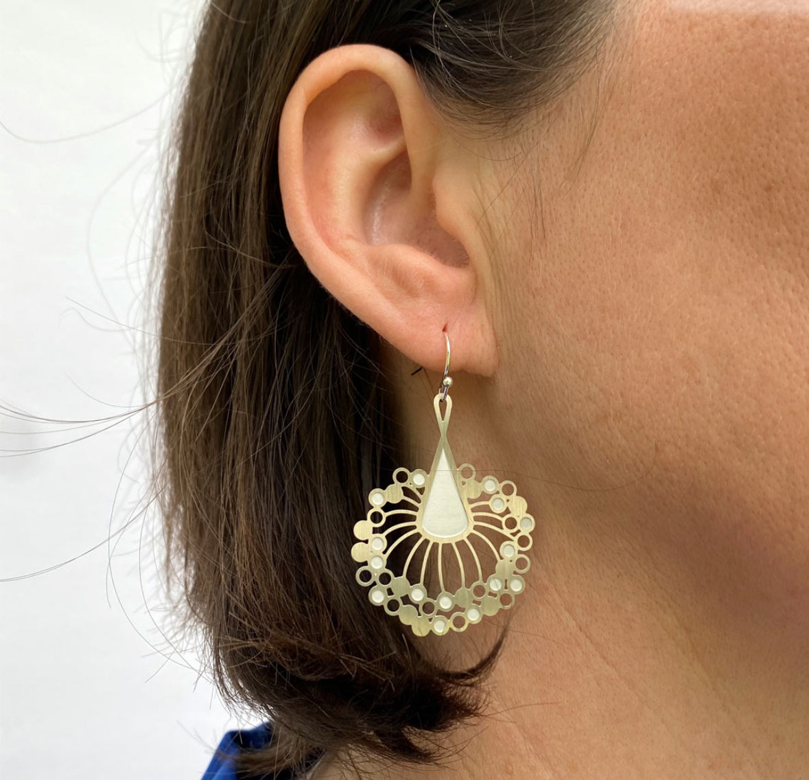 Go Do Good Earrings - Gum Blossom