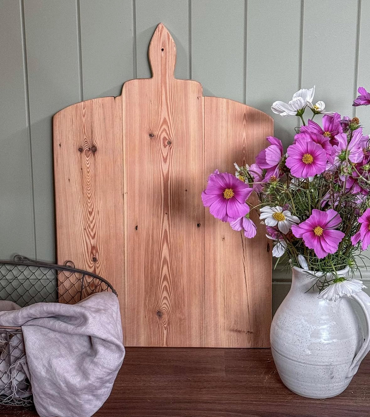 Ivy Alice Vintage Frenchie Board