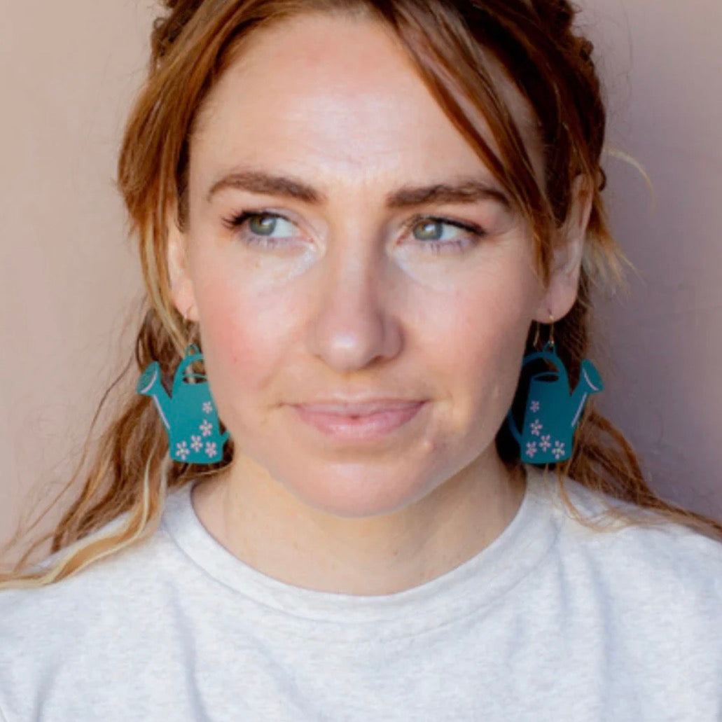 Denz earrings - Watering Can