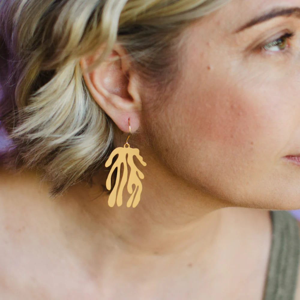 Denz Midi Matisse Peach Earrings