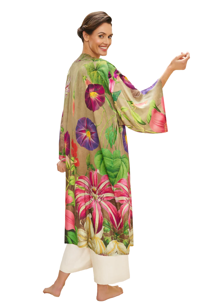 POWDER Oversized Botanicals Kimono