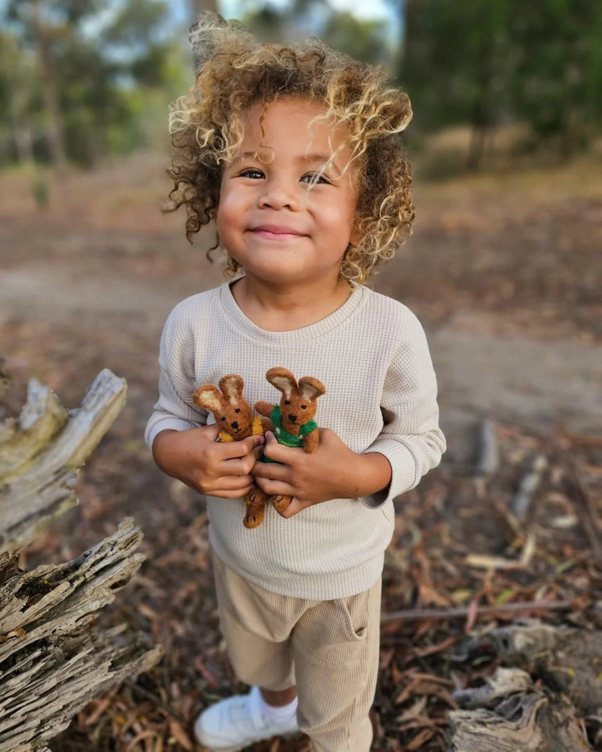 Tara Treasures Felt Hare