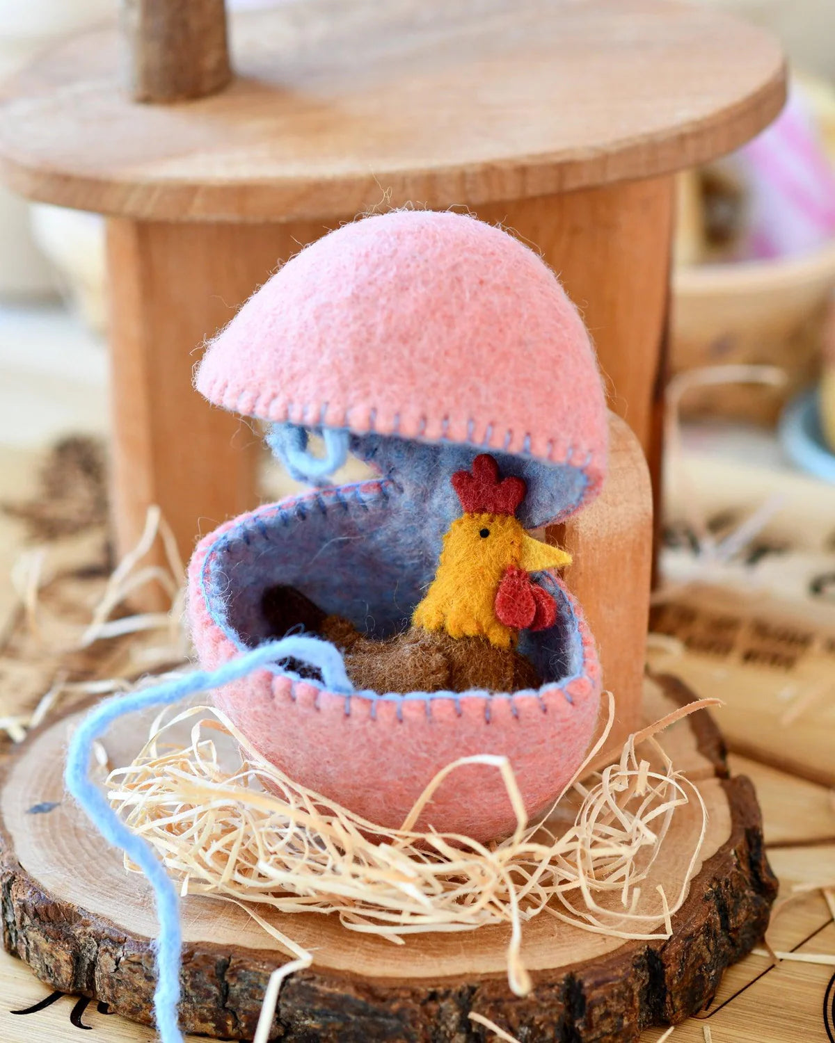 Tara Treasures Felt Egg with Hen inside