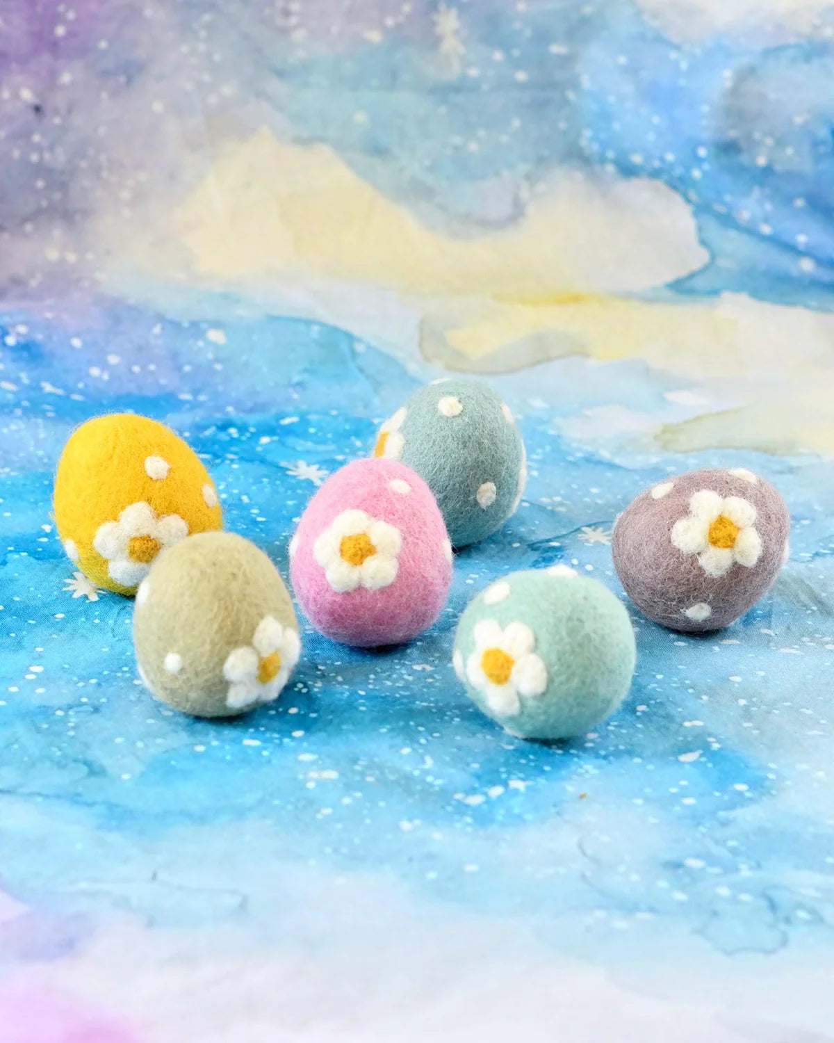 Tara Treasures Felt Floral and Dot Eggs - various colours