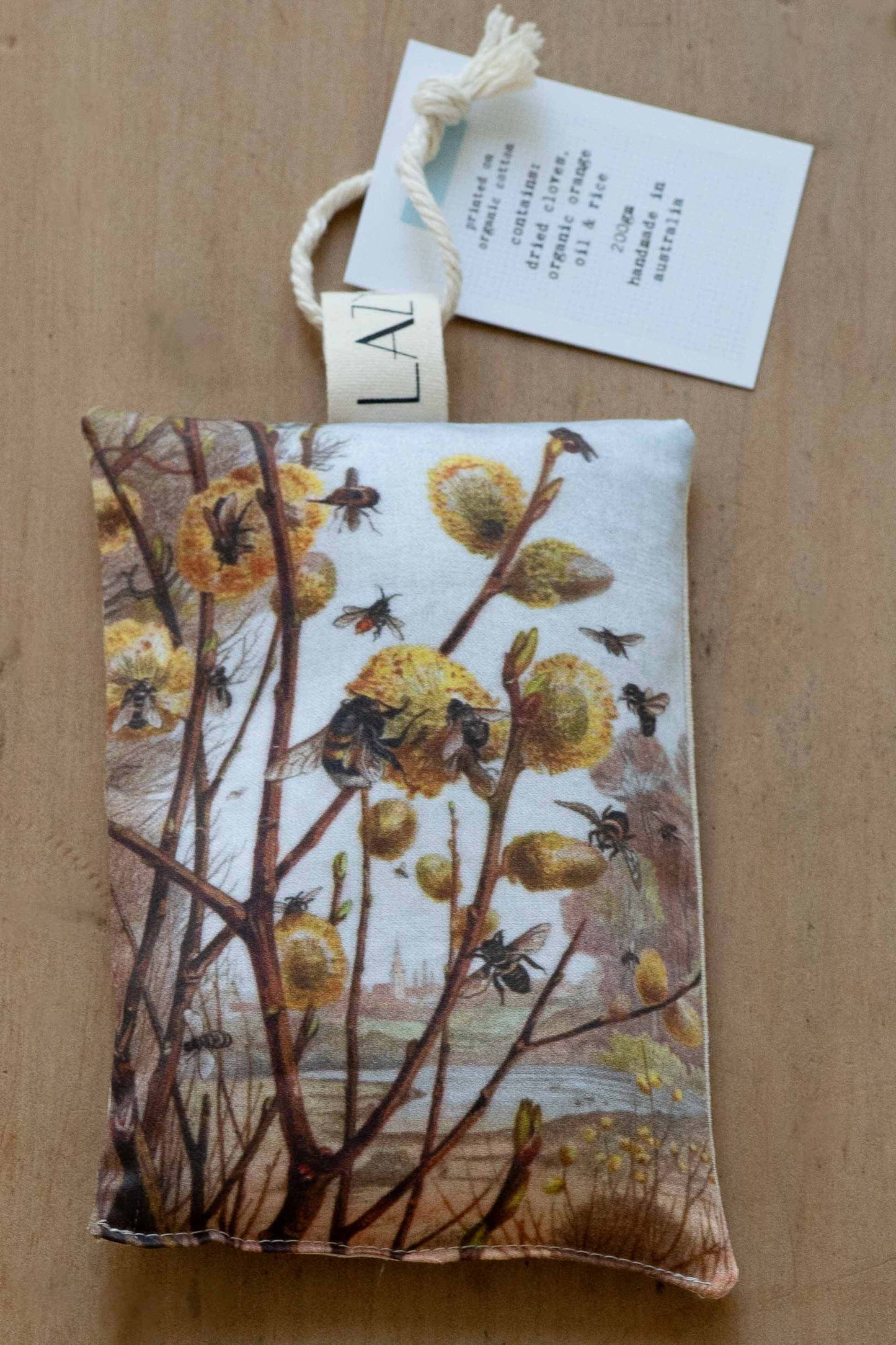 Lazybones Bees #6 Scented Sachet