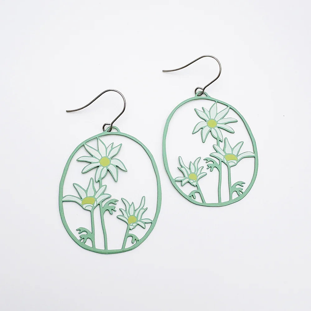 Denz Flannel Flower Midi Earrings