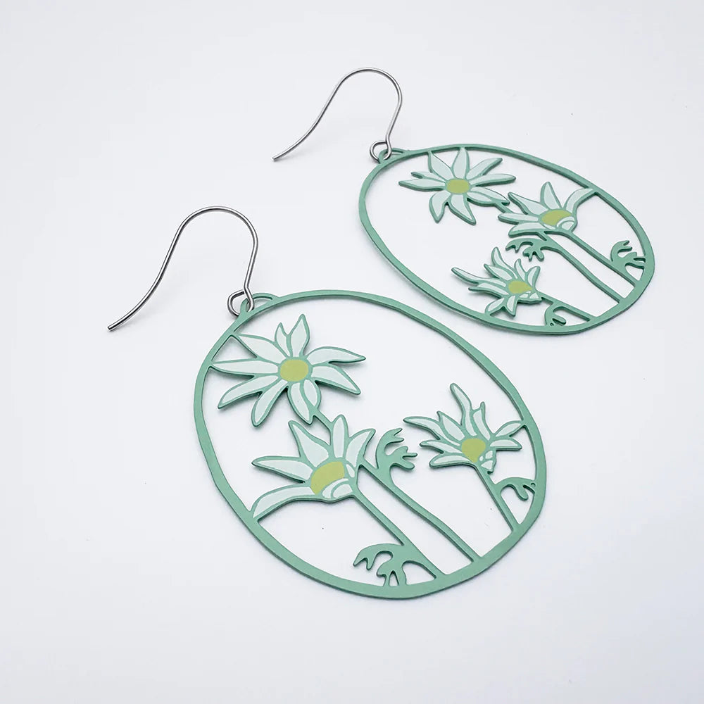 Denz Flannel Flower Midi Earrings