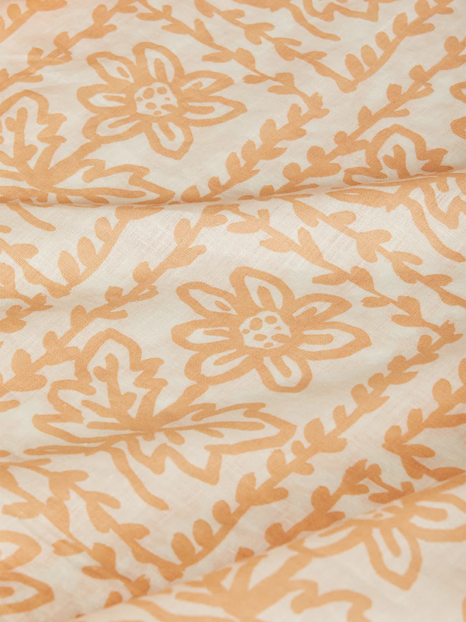 Bonnie and Neil Daisy Buff Fitted Sheet