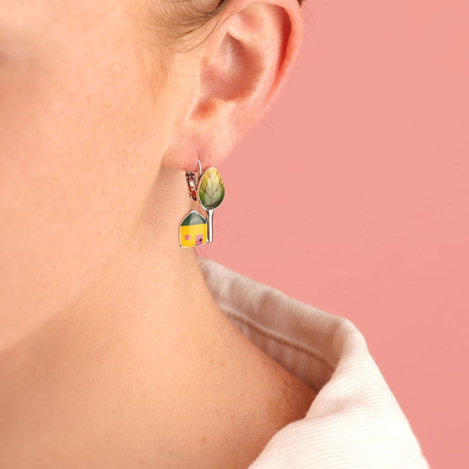 Taratata Jewellery - Little Village Level Back Earrings