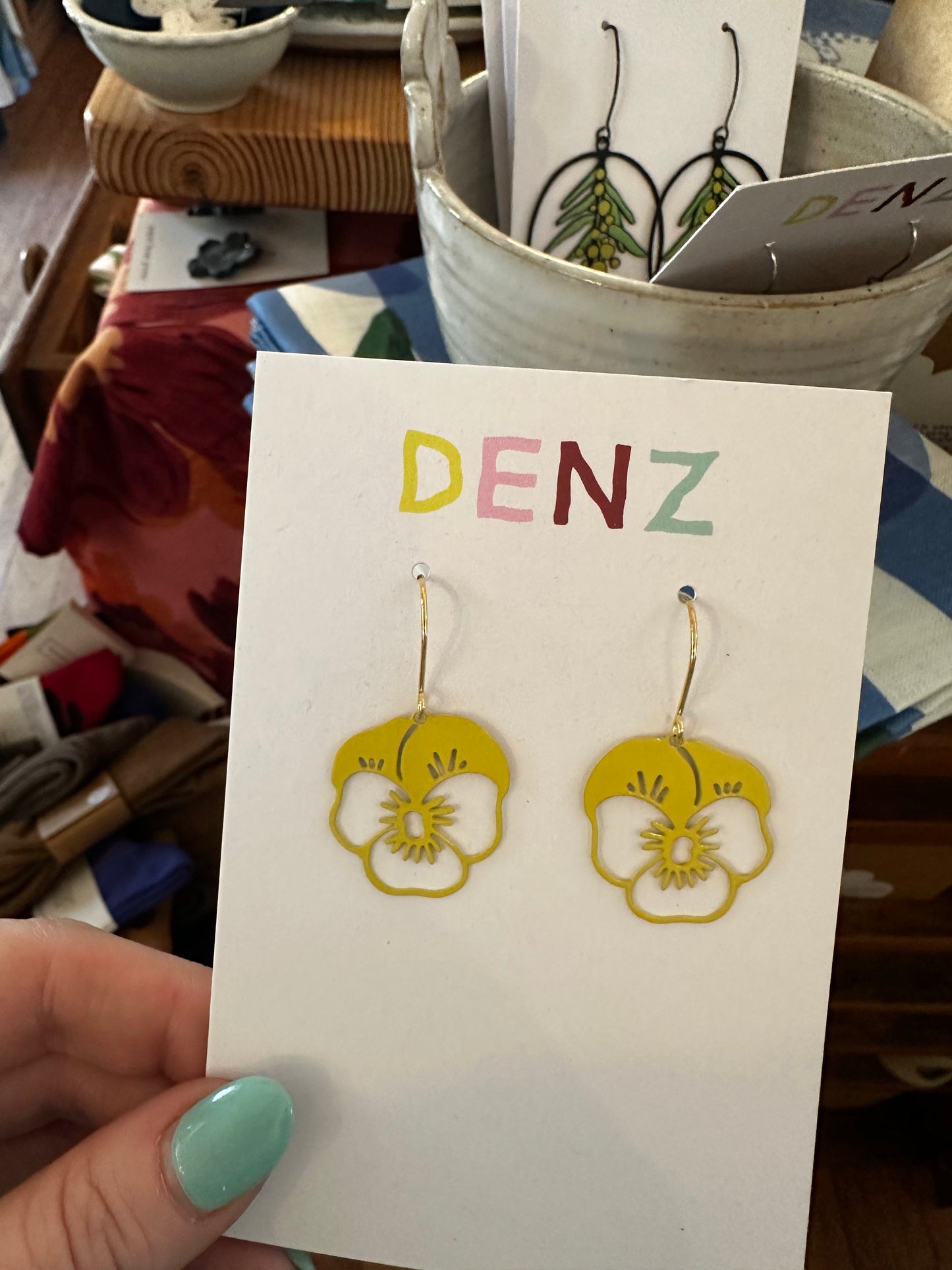Denz earrings - Yellow Pansies