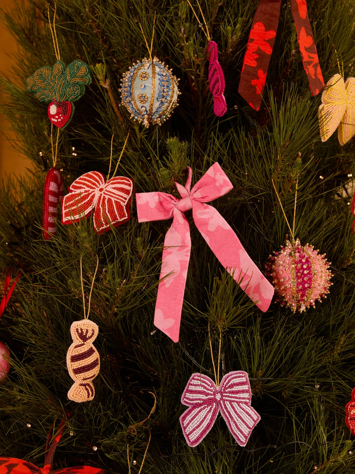 Bonnie and Neil Beaded Bon Bon Decoration - peach
