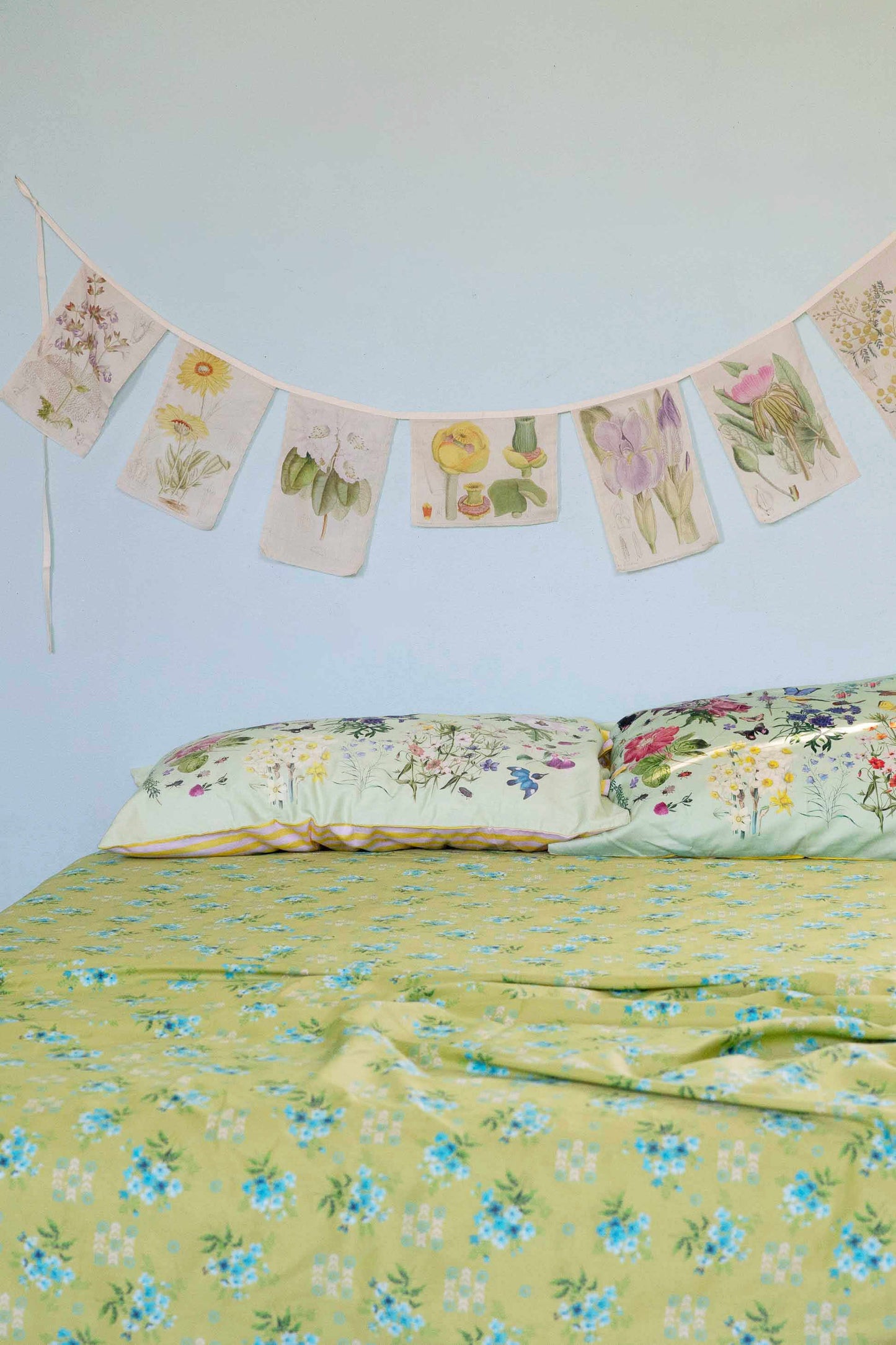 Lazybones Garland - Matilda