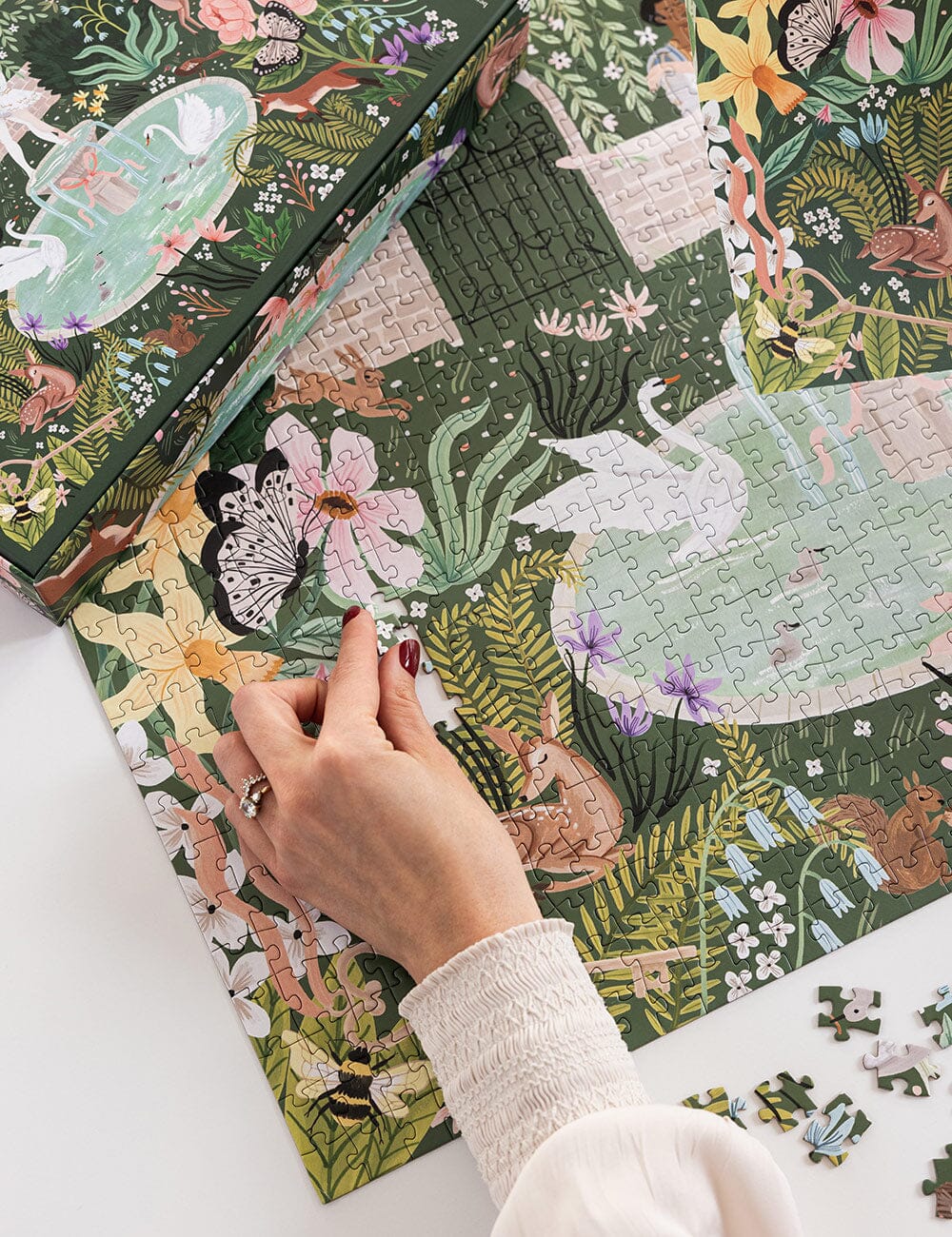 Bespoke 1000 Piece Jigsaw Puzzle - Secret Garden