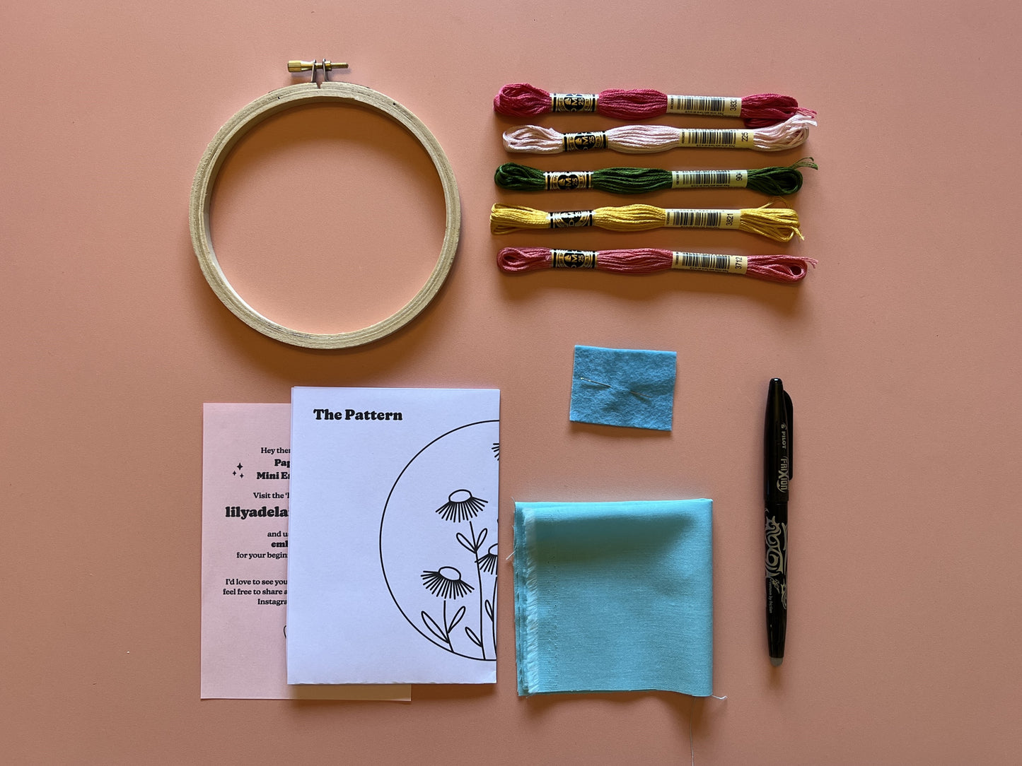 Lily Upton Paper Daisies Mini Hoop Embroidery Kit