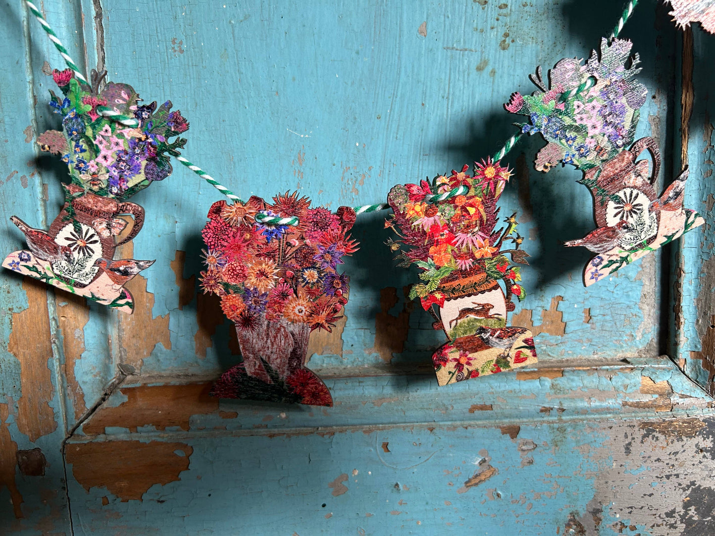 Pop out make your own floral wooden garland