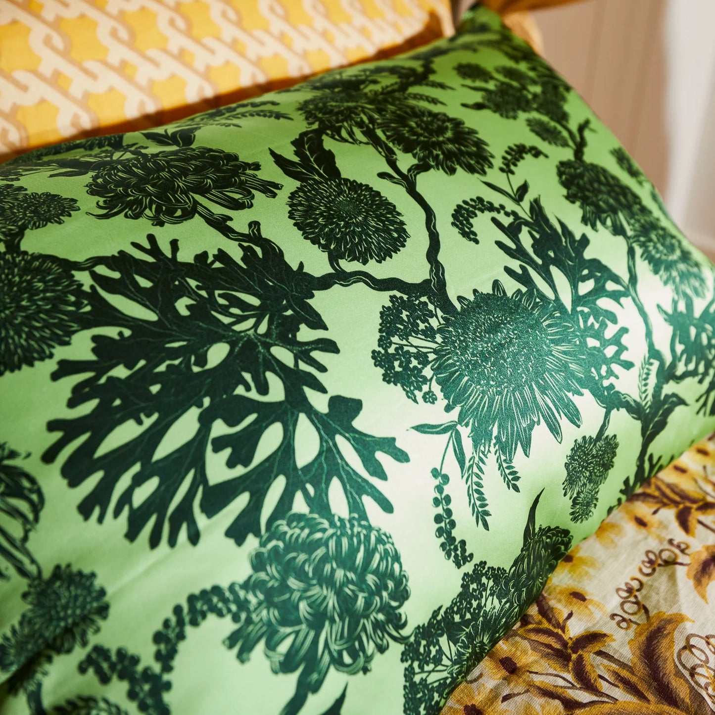 Sage and Clare Silk Pillowcase - Delphine Key Lime