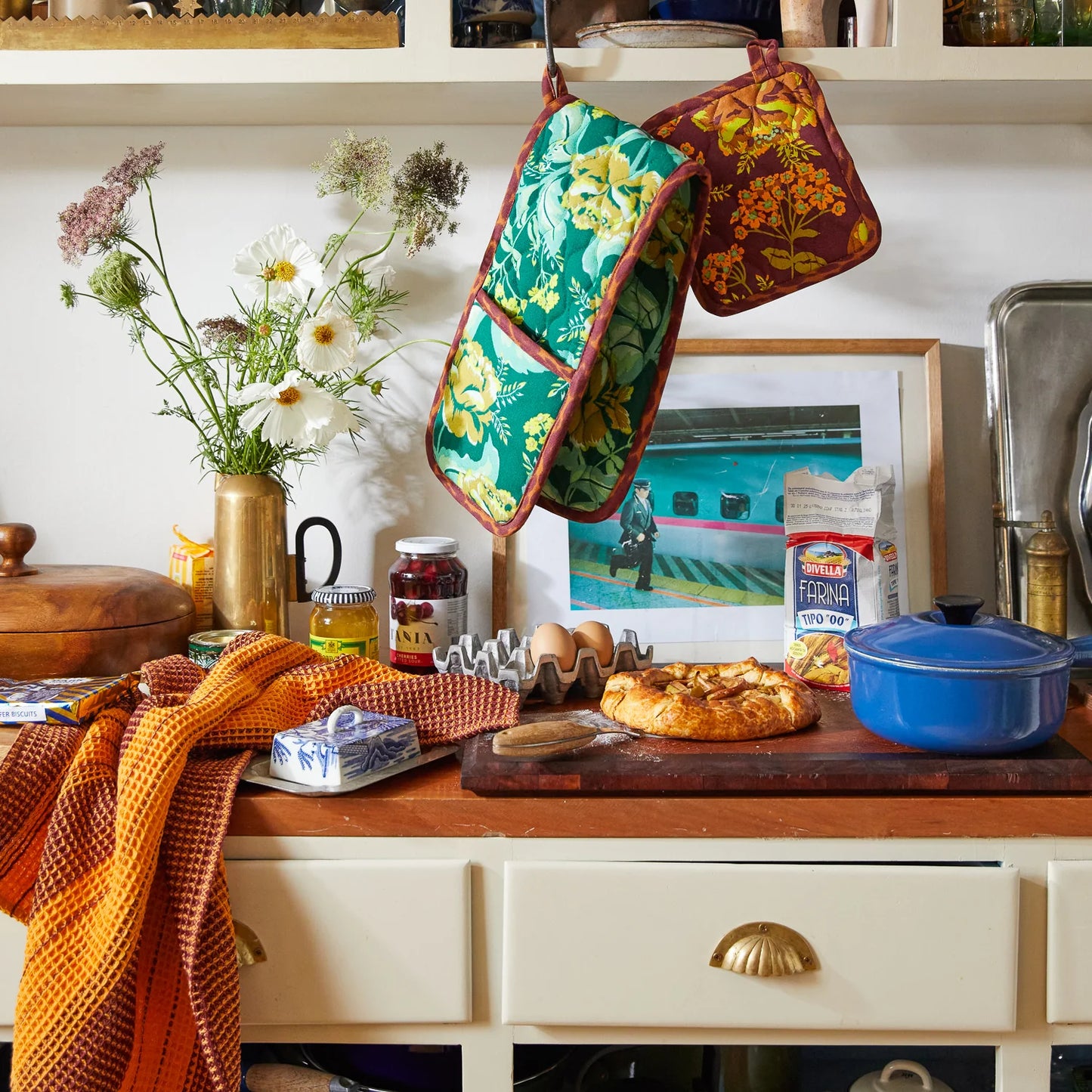 Sage and Clare Margot Double Oven Mitt