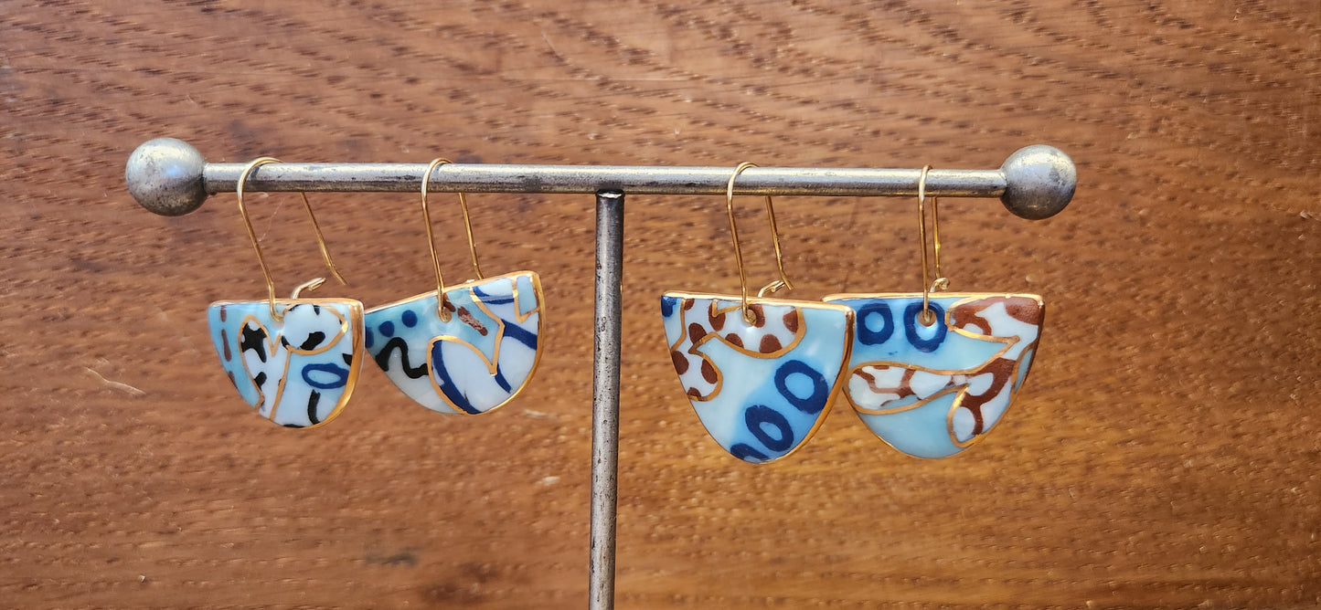 D Shaped Abstract Earrings