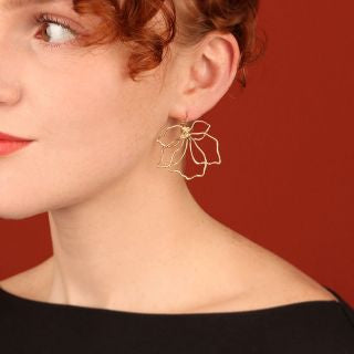 Taratata Jewellery - Hibiscus Lever Back Earrings