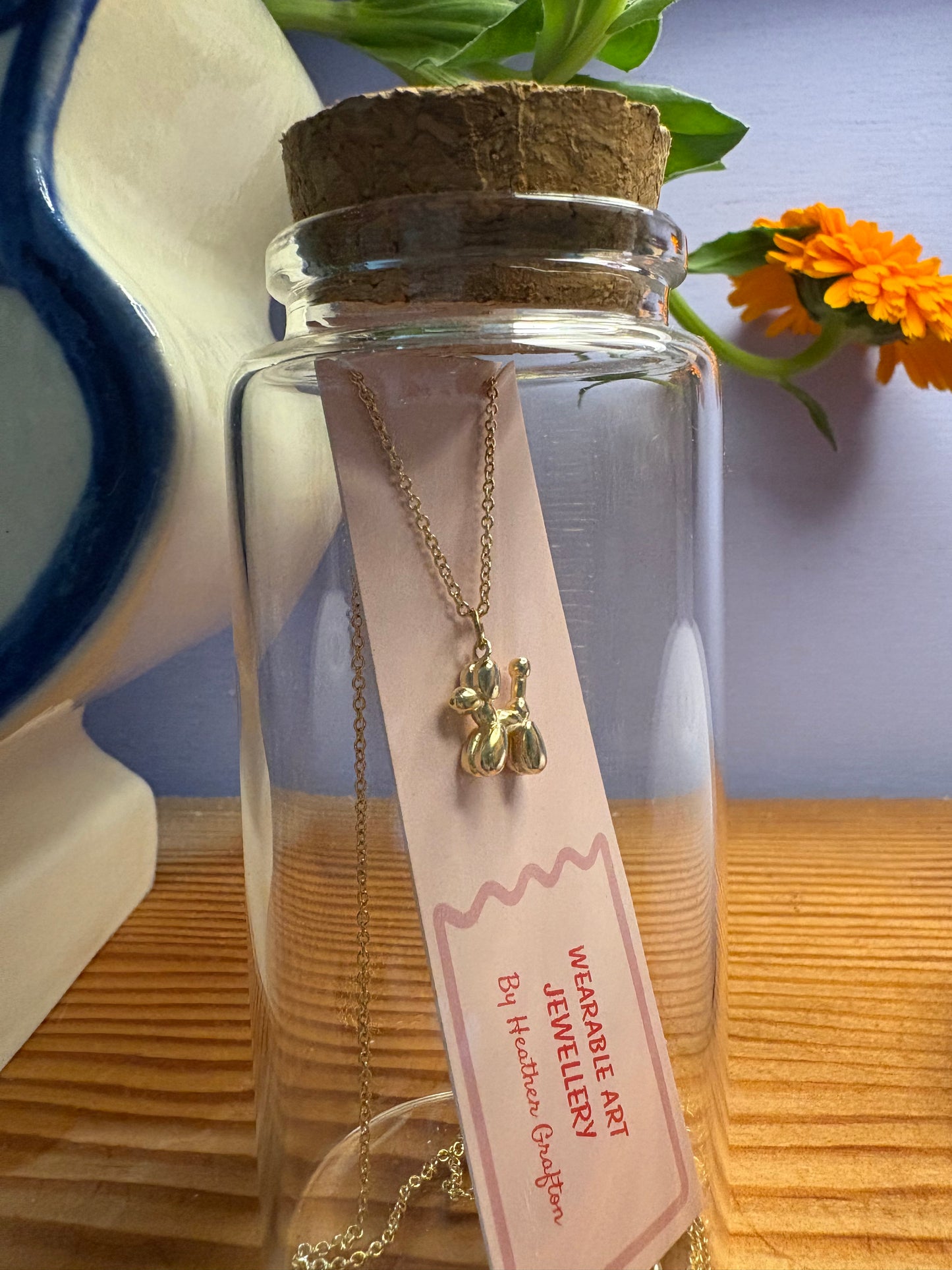 Balloon Dog Necklace (gold)