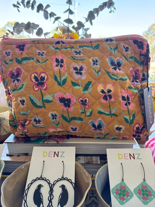 Kip and Co Quilted Toiletry Purse - Pretty Pansy