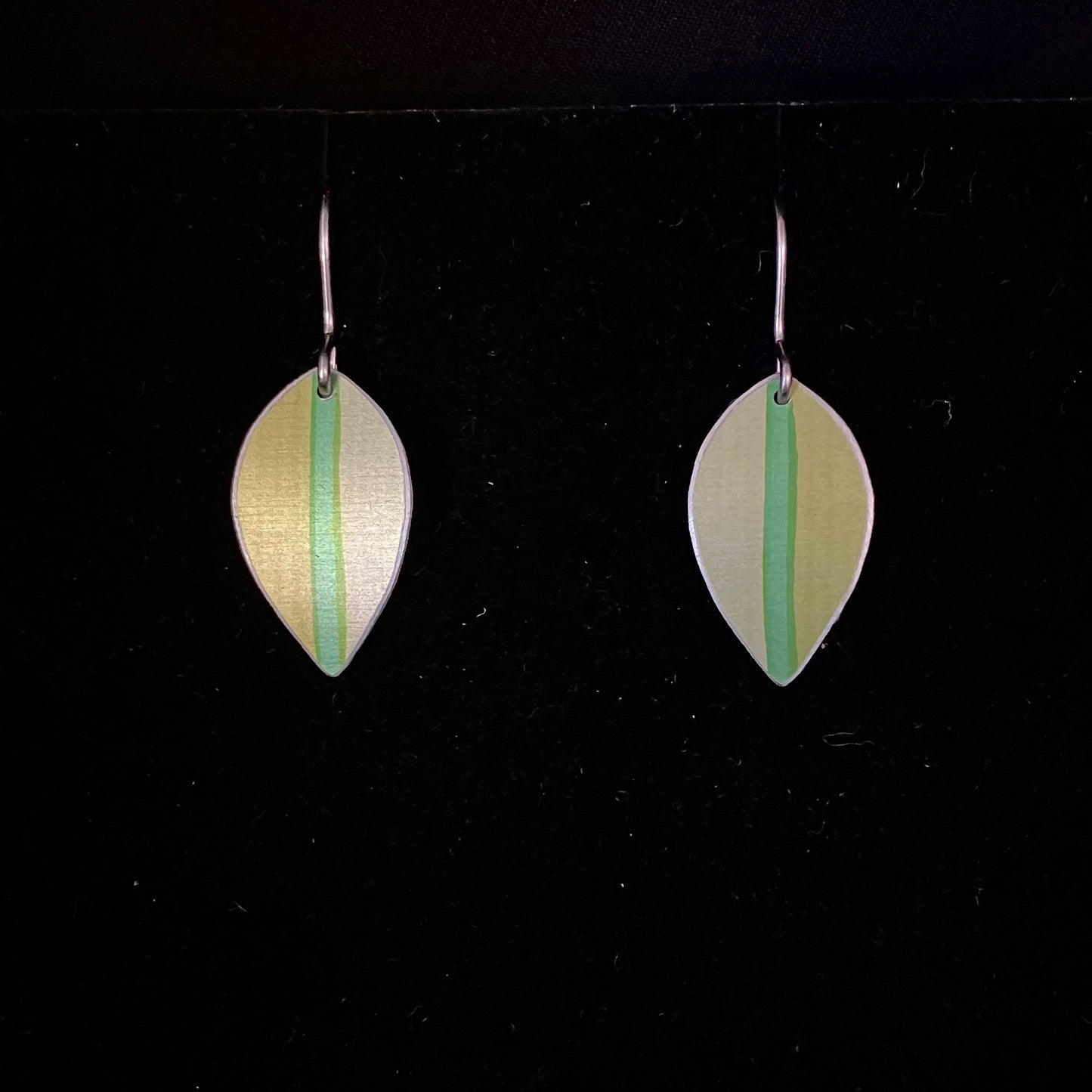 Small Gum Leaves Earrings