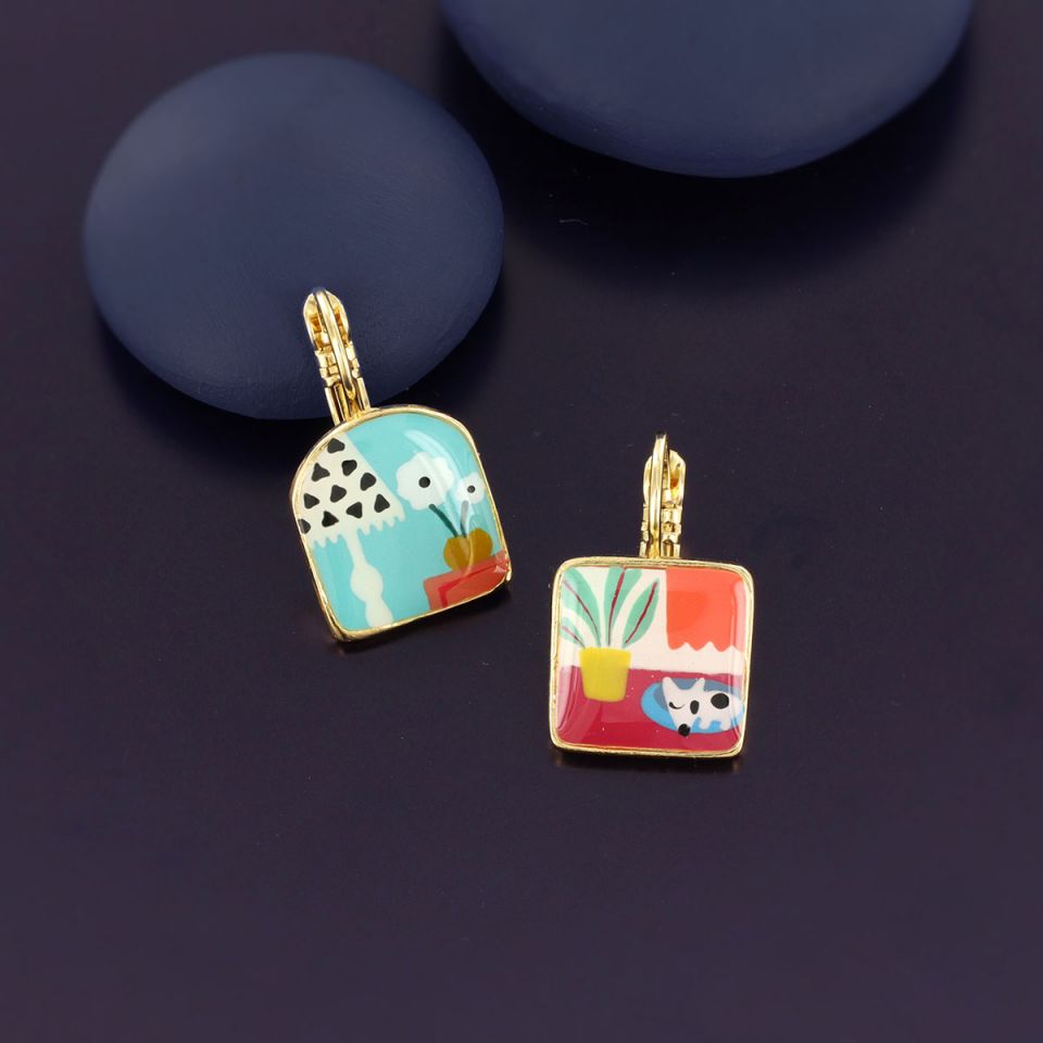 Taratata Jewellery - Curieuse Lever Back Earrings - Sleeping Dog